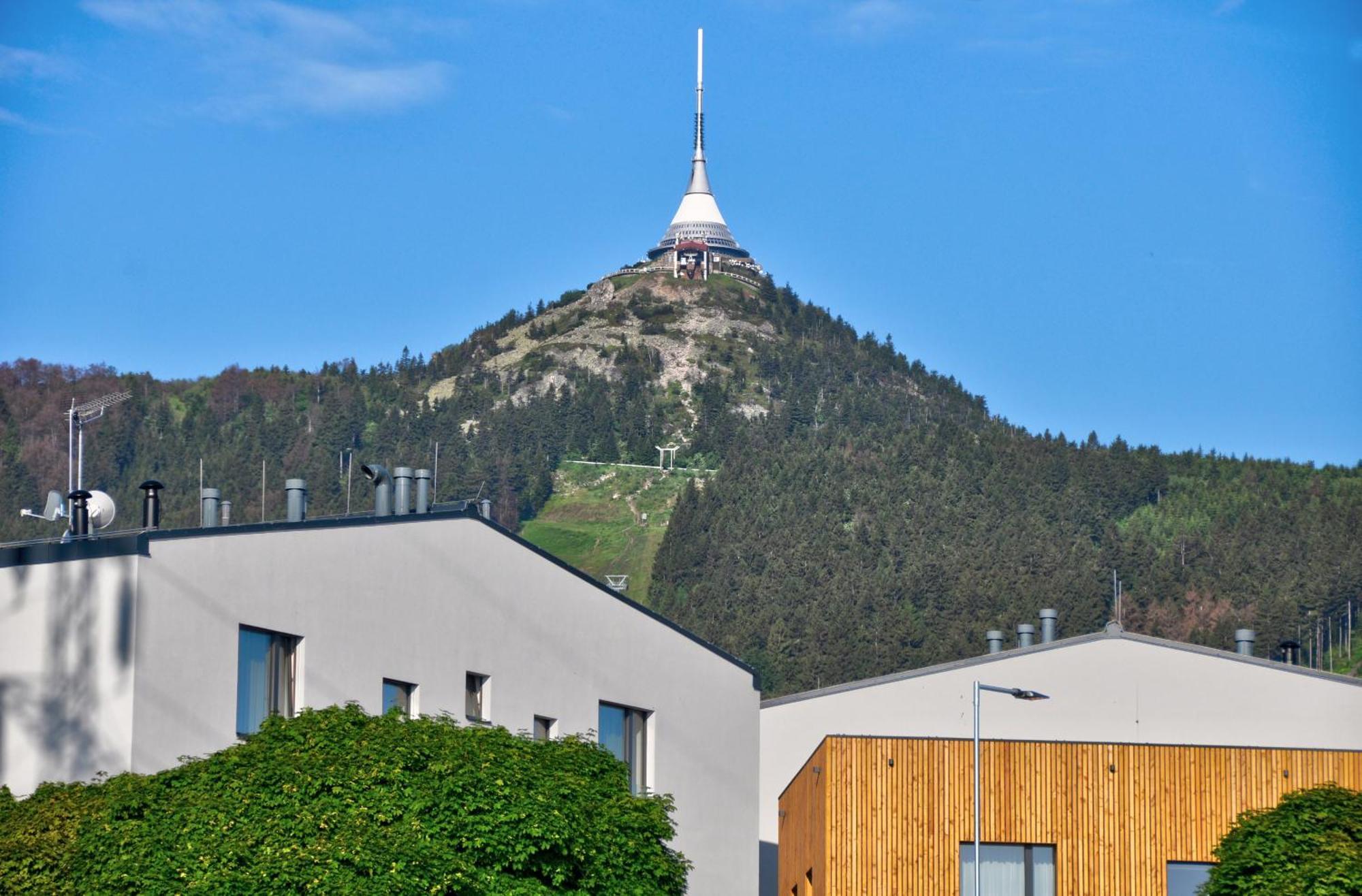 Wellness Hotel Fenix Ліберець Екстер'єр фото