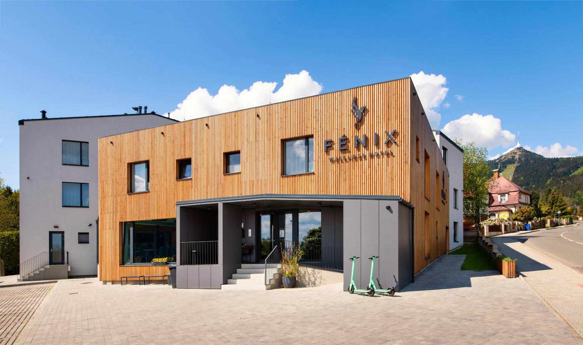 Wellness Hotel Fenix Ліберець Екстер'єр фото
